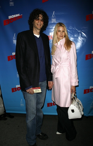 Howard Stern and Beth Ostrosky Photo