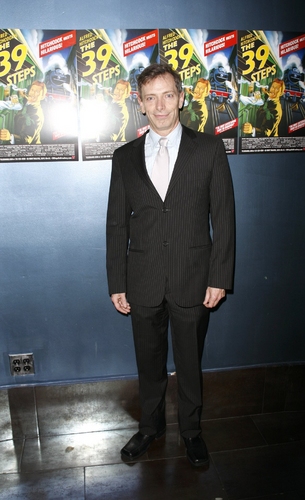 Photo Coverage: 39 STEPS Opening Image