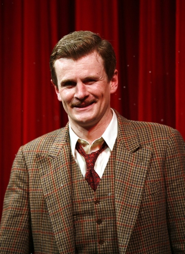 Photo Coverage: 39 STEPS Opening Image