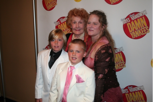 Shannon Bolin, Bob Fosse's daughter Nicole Fosse and her children
 Photo