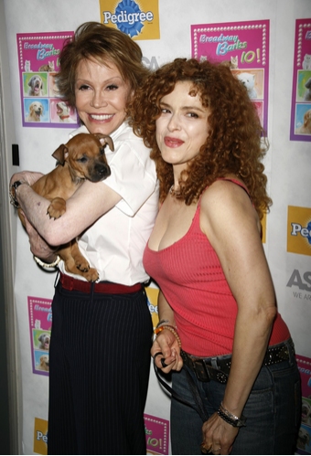 Mary Tyler Moore and Bernadette Peters 
 Photo