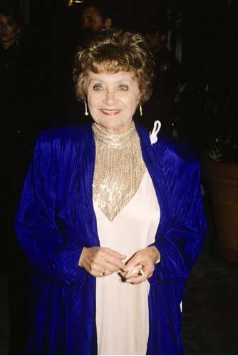 Estelle Getty, 1990 Photo