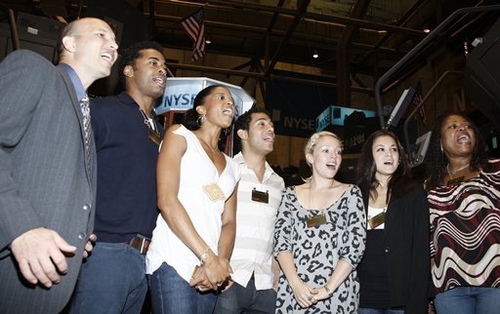 Photo Coverage: The Cast of RENT Rings The NYSE Opening Bell Image