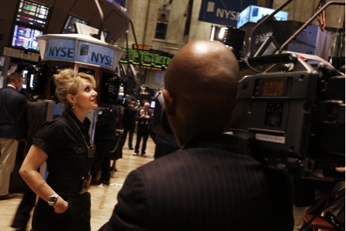 Photo Coverage: Orfeh Rings the Opening Bell at the NYSE Image