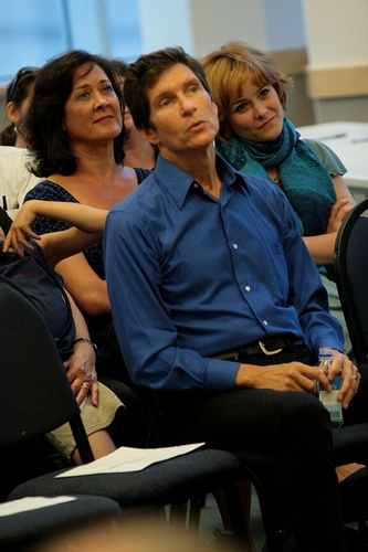 Photo Flash: 'The Gig' CD Launch at Barnes & Noble Image