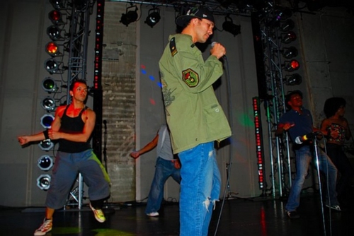 Photo Flash: One Night Only Concert, 'Street Lights for Obama' Image