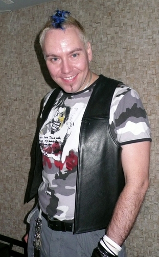 Photo Coverage: Project Runway Auctions Drag Costumes for BCEFA Image