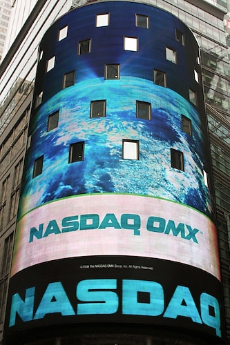 Photo Coverage: 20 at 20 Nasdaq Closing Bell Image