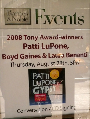 Photo Coverage: 'Gypsy' Cast Q & A at Barnes & Noble Image