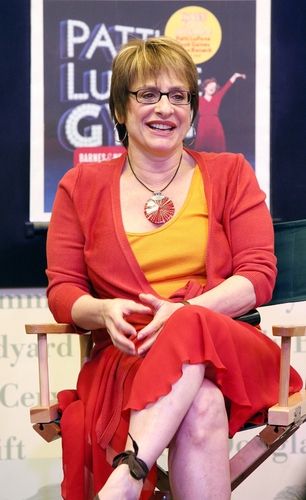Photo Coverage: 'Gypsy' Cast Q & A at Barnes & Noble Image