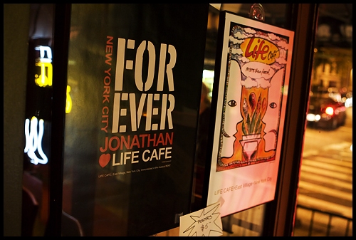 Photo Flash: Life Cafe Dedication in Honor of RENT Creator Jonathan Larson 