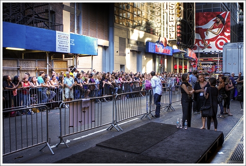 Photo Coverage: Final 'RENT' Performance Arrivals Image