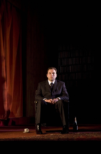 Photo Flash: 'No Man's Land' at Duke of York's 9/27-1/03 Image