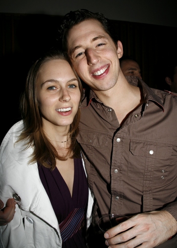 Josh Grisetti and his girlfriend

 Photo