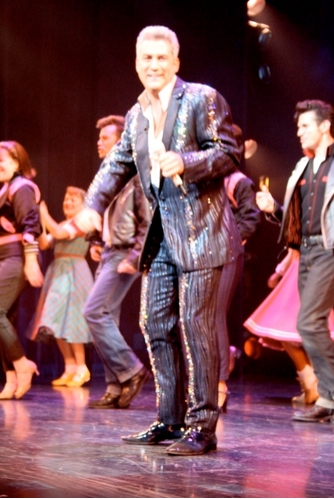 Photo Coverage: Taylor Hicks Final Curtain Call for 'Grease' Image