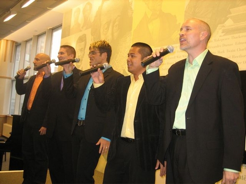 Photo Coverage: Uptown Express Performs at Lincoln Center Barnes & Noble Image