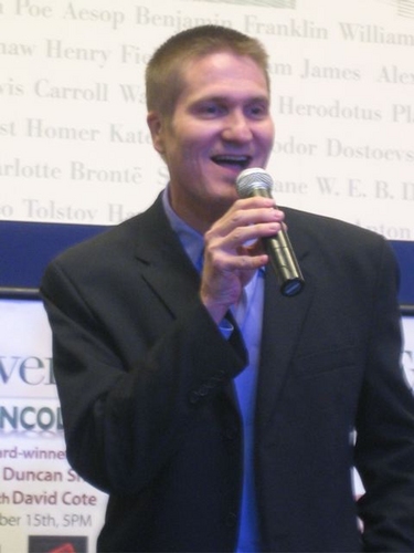Photo Coverage: Uptown Express Performs at Lincoln Center Barnes & Noble Image