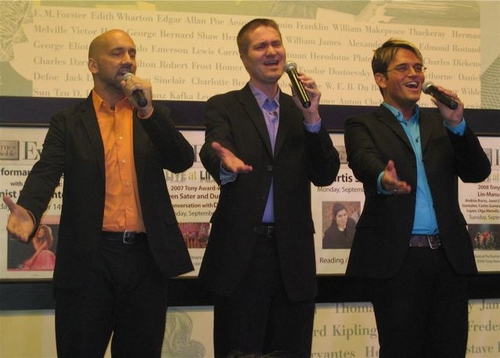 Photo Coverage: Uptown Express Performs at Lincoln Center Barnes & Noble Image