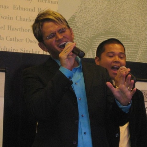 Photo Coverage: Uptown Express Performs at Lincoln Center Barnes & Noble Image