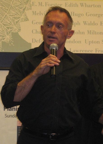 Photo Coverage: Uptown Express Performs at Lincoln Center Barnes & Noble Image