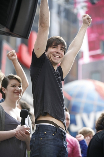 Photo Coverage: Broadway on Broadway Perfomance Part Two Image