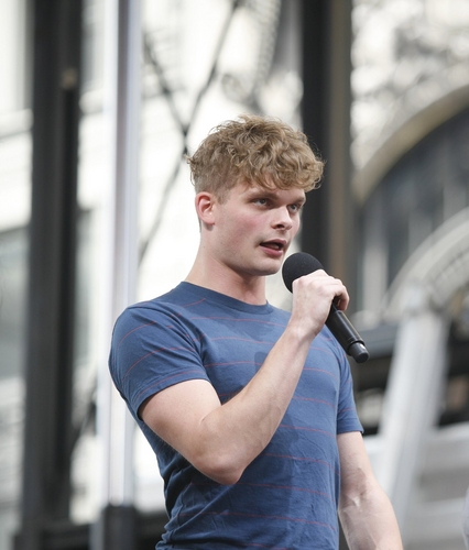 Photo Coverage: Broadway on Broadway Perfomance Part Two Image