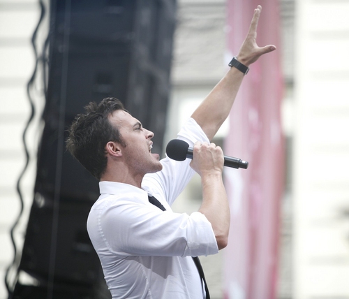 Photo Coverage: Broadway on Broadway Perfomance Part Two Image
