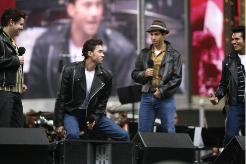 Photo Coverage: Broadway on Broadway Perfomance Part Two Image