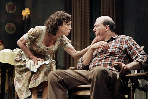 Photo Flash: 'A View from the Bridge' at the Guthrie Image