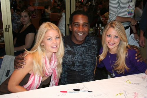 Photo Coverage: 2008 BC/EFA Flea Market Photo Booths: Part Two Image