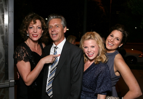Photo Flash: 9 To 5: The Musical Opens at the Ahmanson Theatre in Los Angeles Image