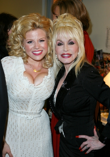 Photo Flash: 9 To 5: The Musical Opens at the Ahmanson Theatre in Los Angeles Image