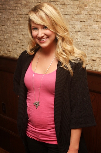 Photo Coverage: Orfeh Has Her Portrait Unveiled at Tony's Dinapoli Image