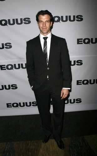 Photo Coverage: EQUUS Opening Night Curtain Call and After Party 