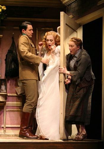 Photo Flash: To Be Or Not to Be at Manhattan Theatre Club Image