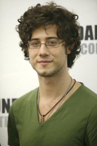 Photo Coverage: The Cast of Roundabout's 'Streamers' Meet the Press Image