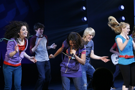 Photo Coverage: '13' Opening Night Curtain Call Image