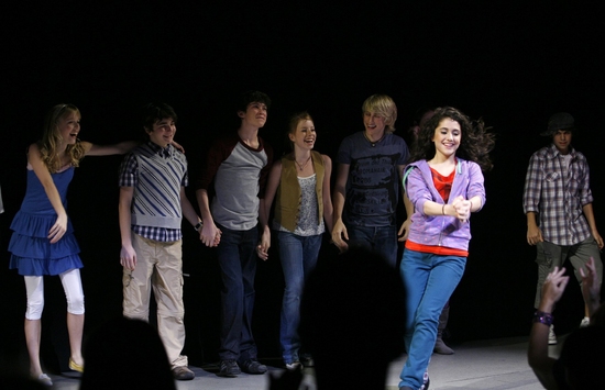 Photo Coverage: '13' Opening Night Curtain Call Image