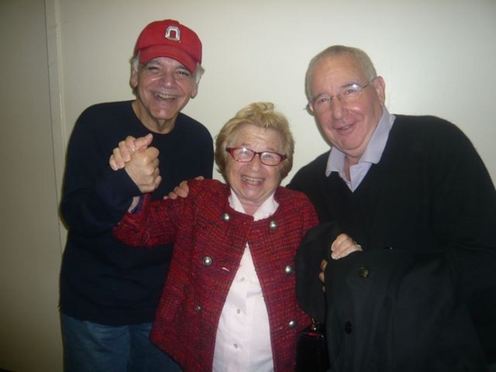 Photo Flash: Dr. Ruth Visits 'Enter Laughing' Image