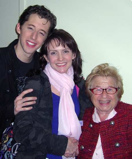 Photo Flash: Dr. Ruth Visits 'Enter Laughing' Image