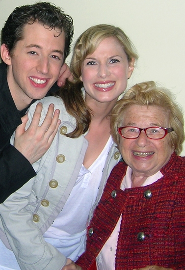 Photo Flash: Dr. Ruth Visits 'Enter Laughing' Image