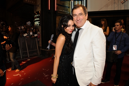 Photo Flash: Disney's 'High School Musical 3' Opens in Madrid, Spain Image