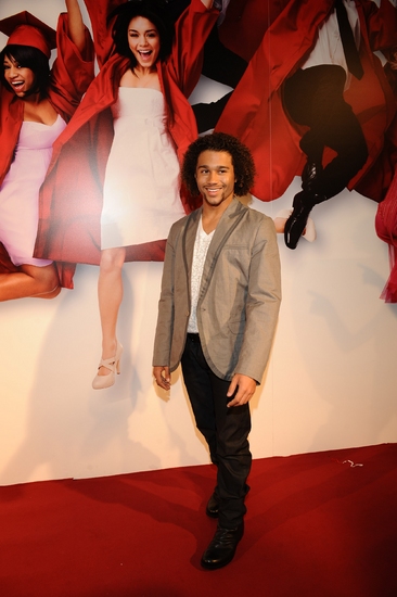 Photo Flash: Disney's 'High School Musical 3' Opens in Madrid, Spain Image