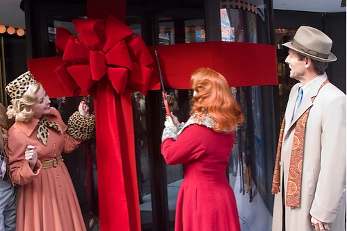 Photo Coverage: 'Irving Berlin's White Christmas' Celebrates Box Office Opening Image