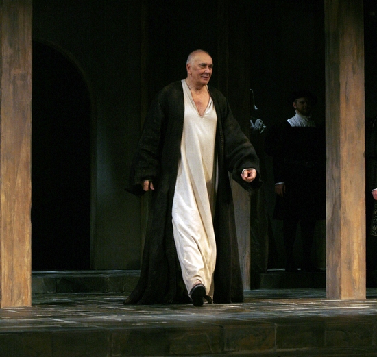 Photo Coverage: 'A Man For All Seasons' Arrivals and Curtain Call Image