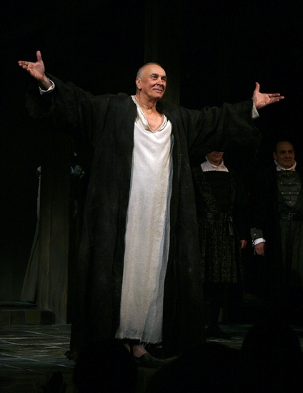 Photo Coverage: 'A Man For All Seasons' Arrivals and Curtain Call Image