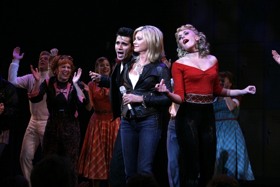 Derek Keeling, Olivia Newton-John, Ashley Spencer and cast Photo