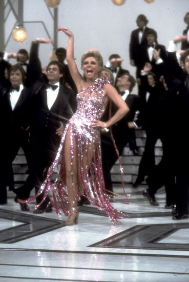 Photo Flash: Mitzi Gaynor to Release 'Razzle Dazzle!' on 11/18 Image