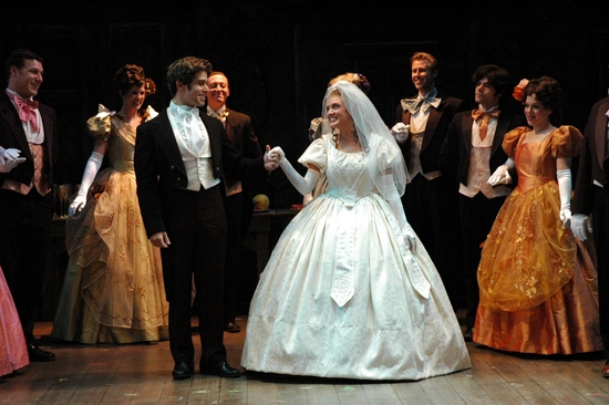Photo Flash: 'Les Miserables' at Ogunquit Playhouse Image