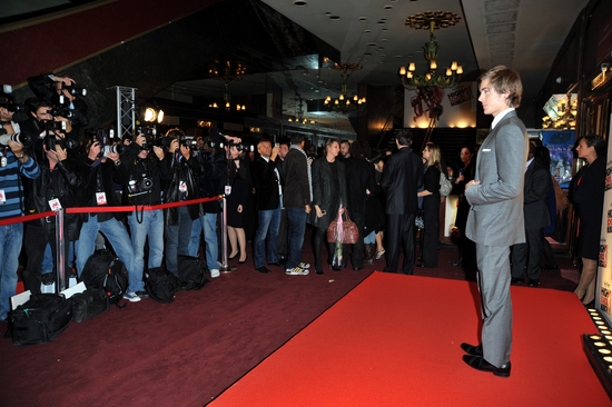 Photo Flash: High School Musical 3 Opens in Paris, France Image